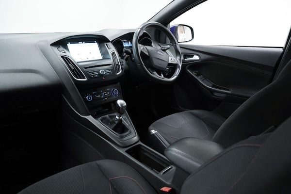 Used Ford Focus 2017 for sale - 76084260: Photo 18