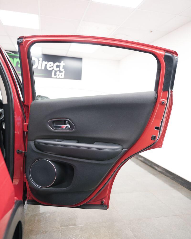 Used Honda HR-V 2017 for sale - 77120869: Photo 18