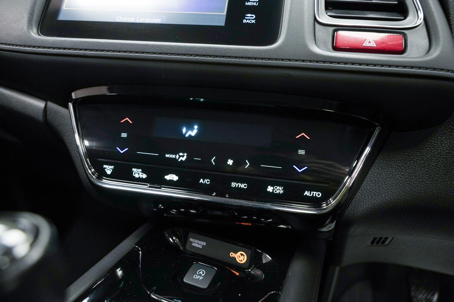 Used Honda HR-V 2017 for sale - 77120869: Photo 23