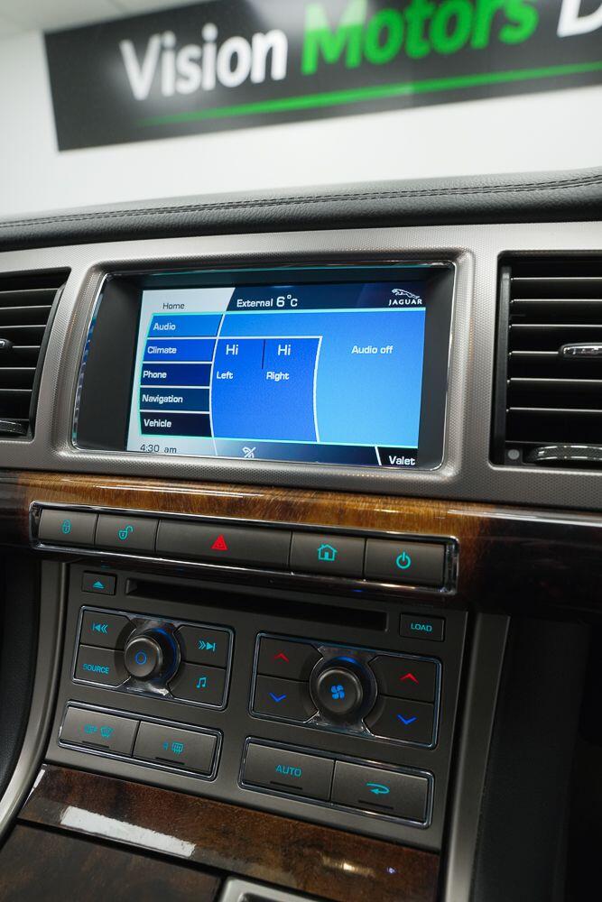 Used Jaguar XF 2010 for sale - 77898172: Photo 24