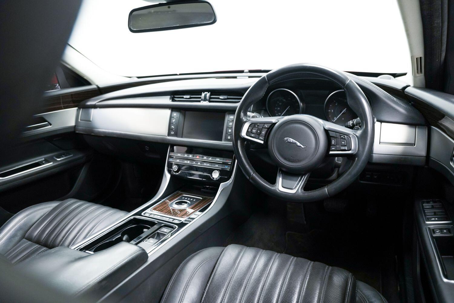 Used Jaguar XF 2017 for sale - 77455020: Photo 11