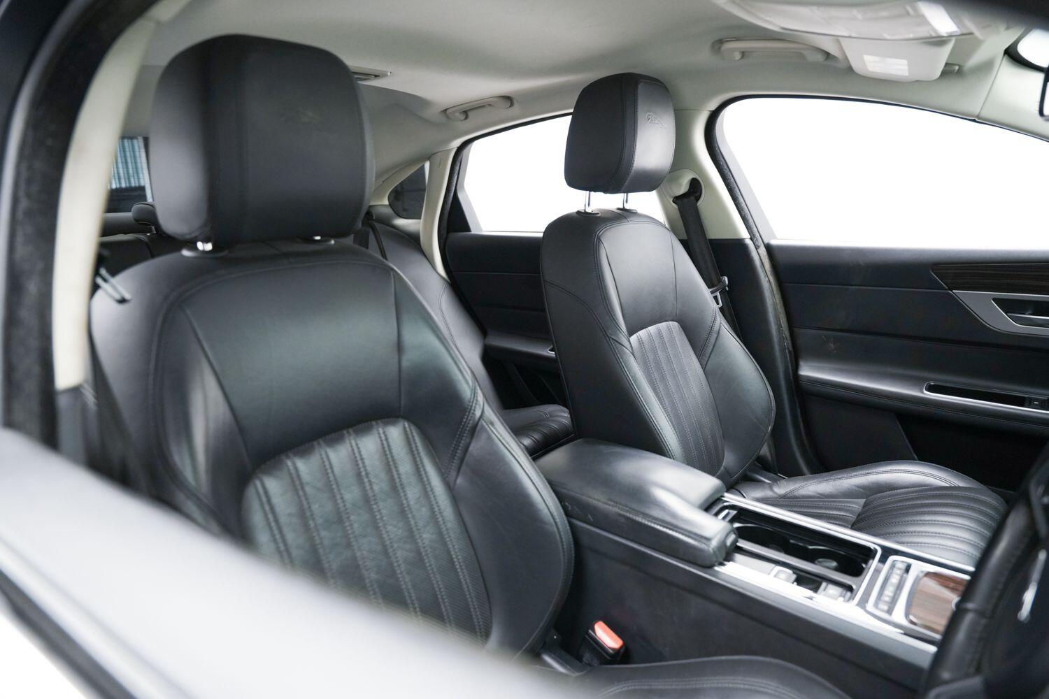 Used Jaguar XF 2017 for sale - 77455020: Photo 12