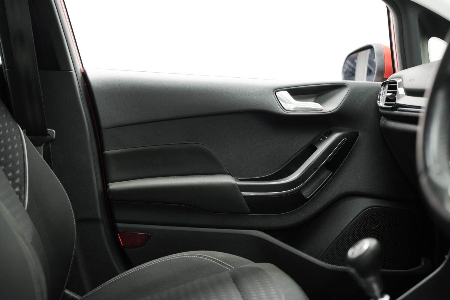 Used Ford Fiesta 2017 for sale - 76283184: Photo 16