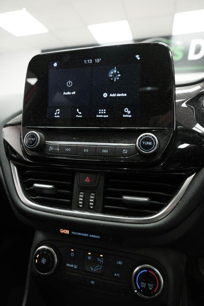 Used Ford Fiesta 2017 for sale - 76283184: Photo 17