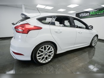 Used Ford Focus 2017 for sale - 78842979: Photo