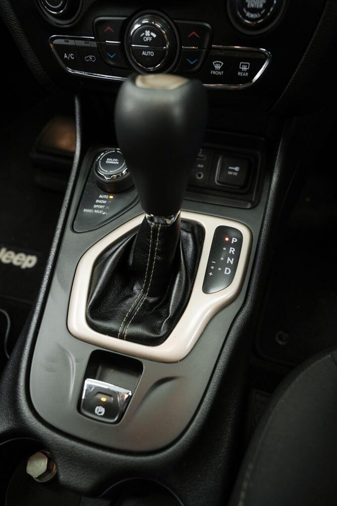 Used Jeep Cherokee 2014 for sale - 77097558: Photo 23