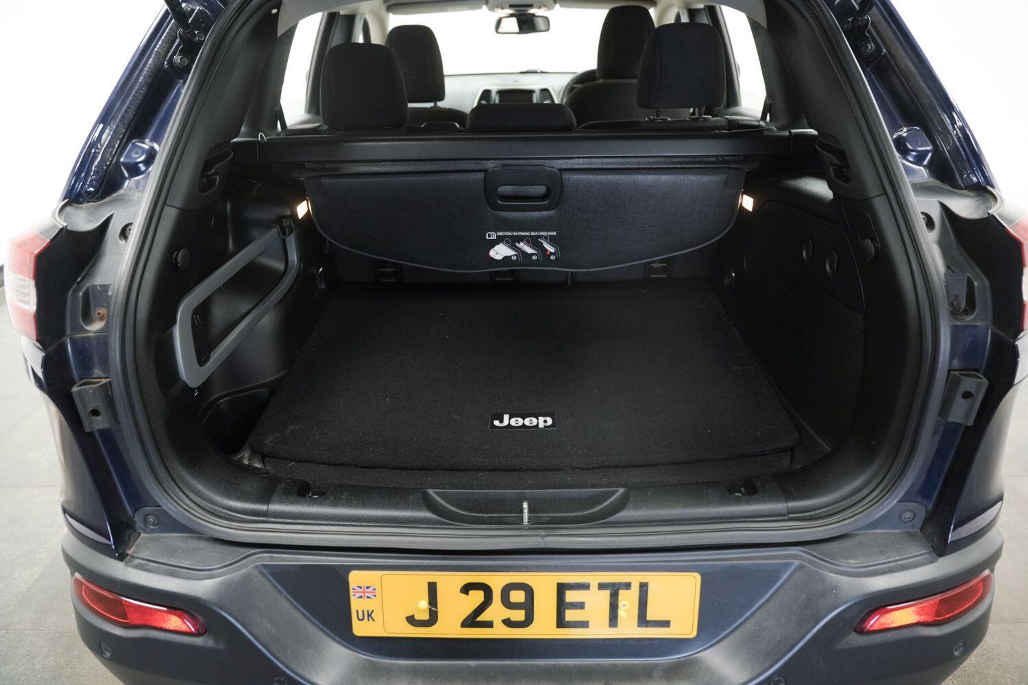 Used Jeep Cherokee 2014 for sale - 77097558: Photo 9