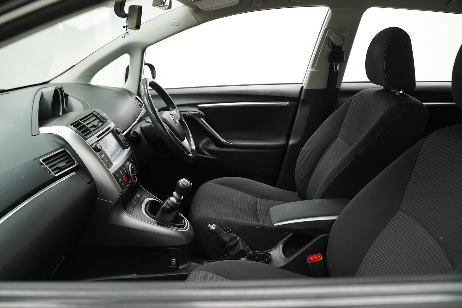 Used Toyota Verso 2015 for sale - 76780869: Photo 23