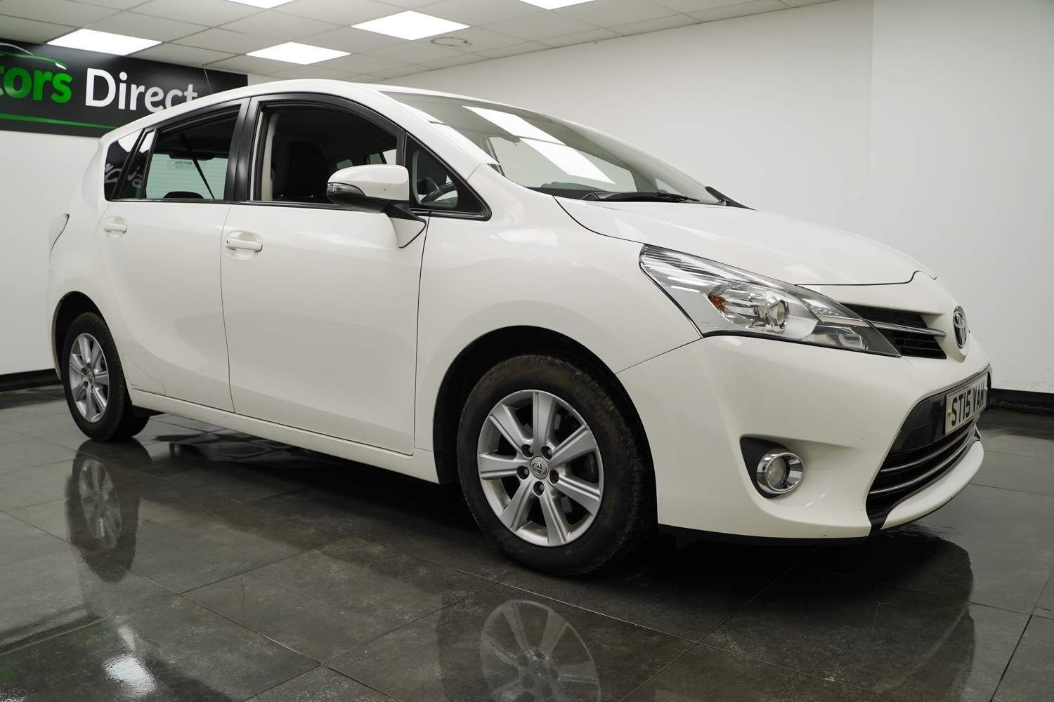 Used Toyota Verso 2015 for sale - 76780869: Photo 3