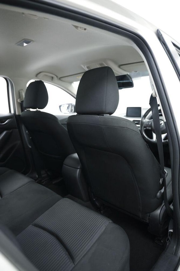 Used Mazda Mazda3 2015 for sale - 76227803: Photo 15