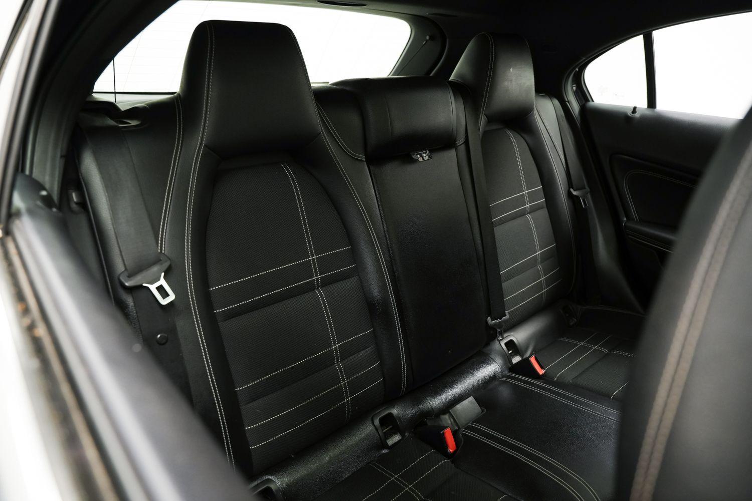 Used Mercedes-Benz A-Class 2015 for sale - 76360134: Photo 15