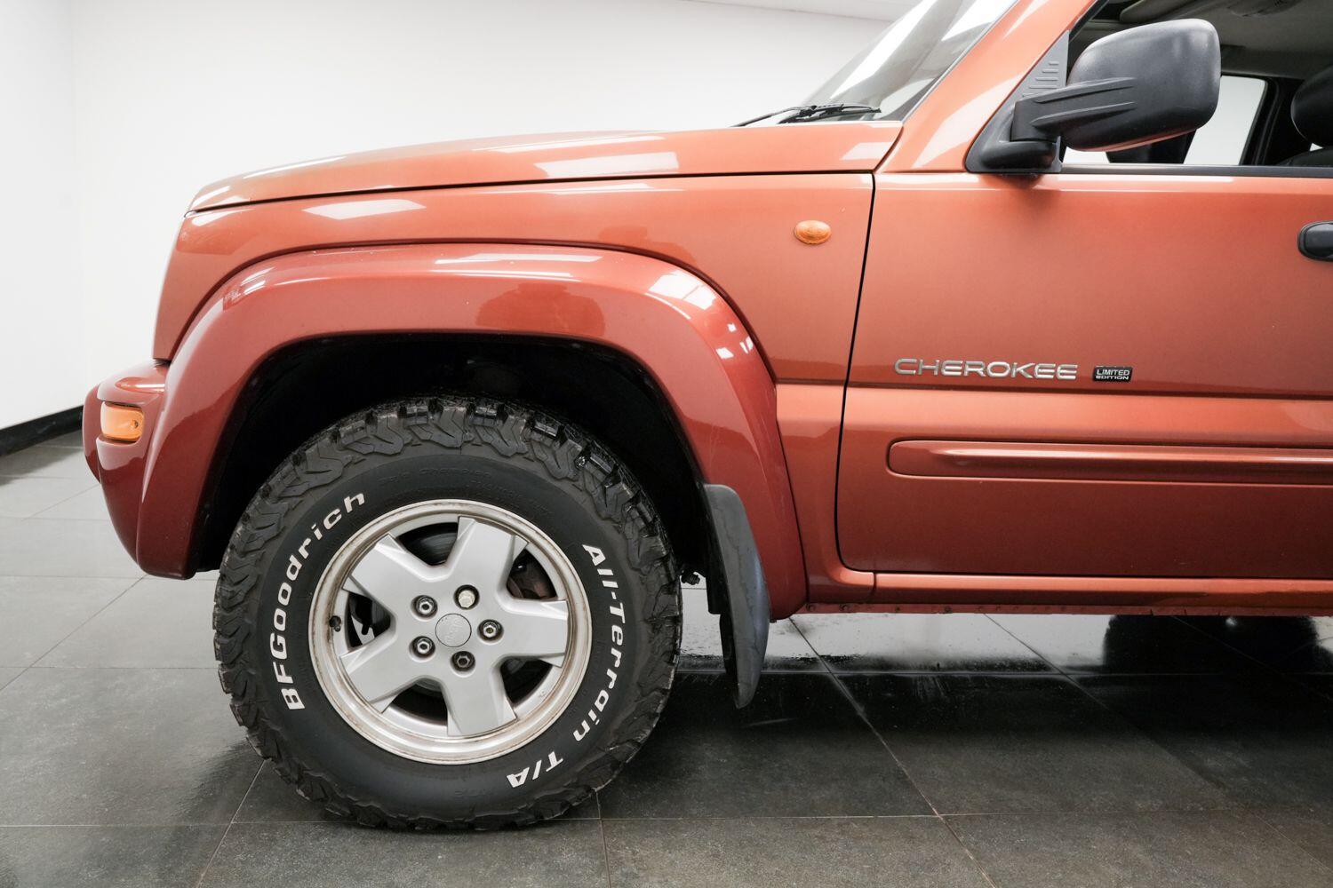 Used Jeep Cherokee 2002 for sale - 77454935: Photo 6