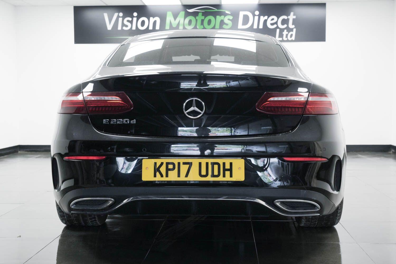 Used Mercedes-Benz E Class 2017 for sale - 76166527: Photo 3