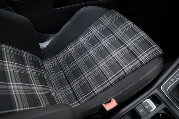 Used Volkswagen Golf 2014 for sale - 76166365: Photo 18
