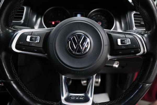 Used Volkswagen Golf 2014 for sale - 76166365: Photo 22