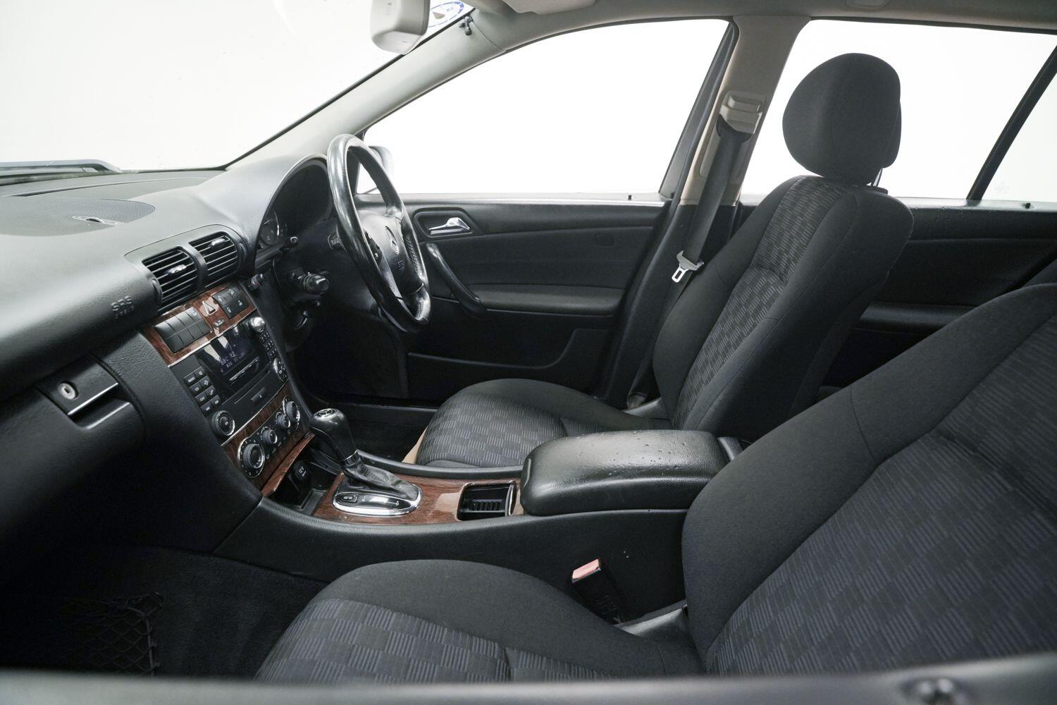 Used Mercedes-Benz C Class 2007 for sale - 77709750: Photo 25