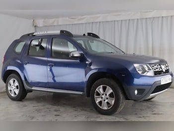 Used Dacia Duster 2016 for sale - 78842802: Photo
