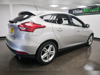 Used Ford Focus 2017 for sale - 77611414: Photo