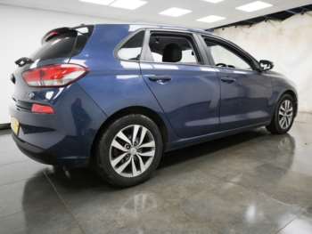 Used Hyundai i30 2017 for sale - 74852092: Photo