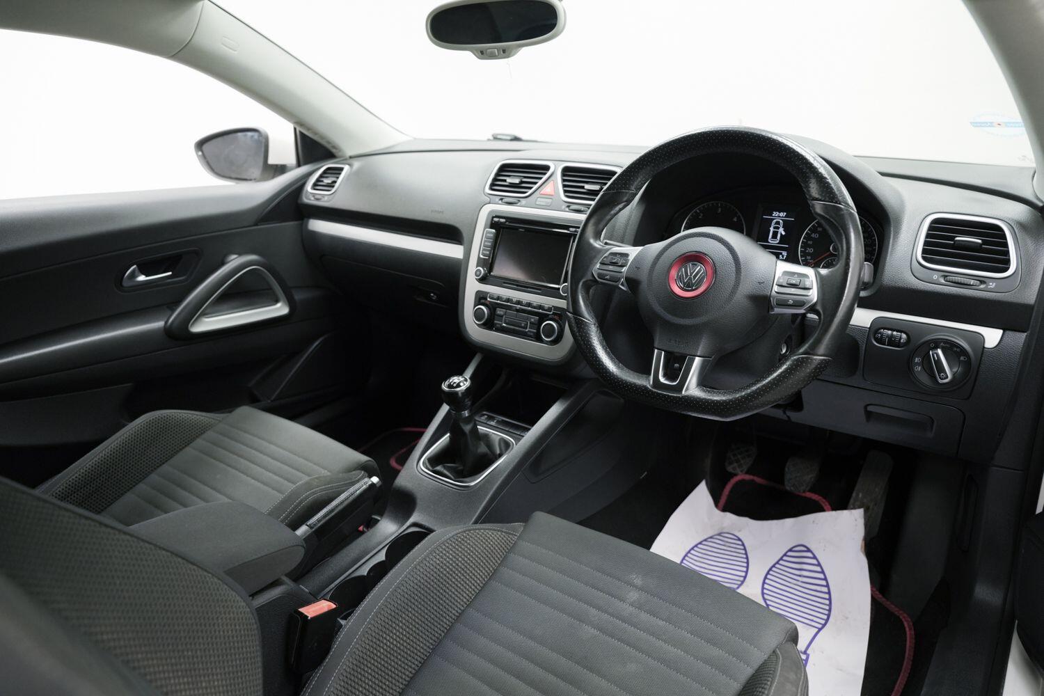 Used Volkswagen Scirocco 2011 for sale - 76408863: Photo 12