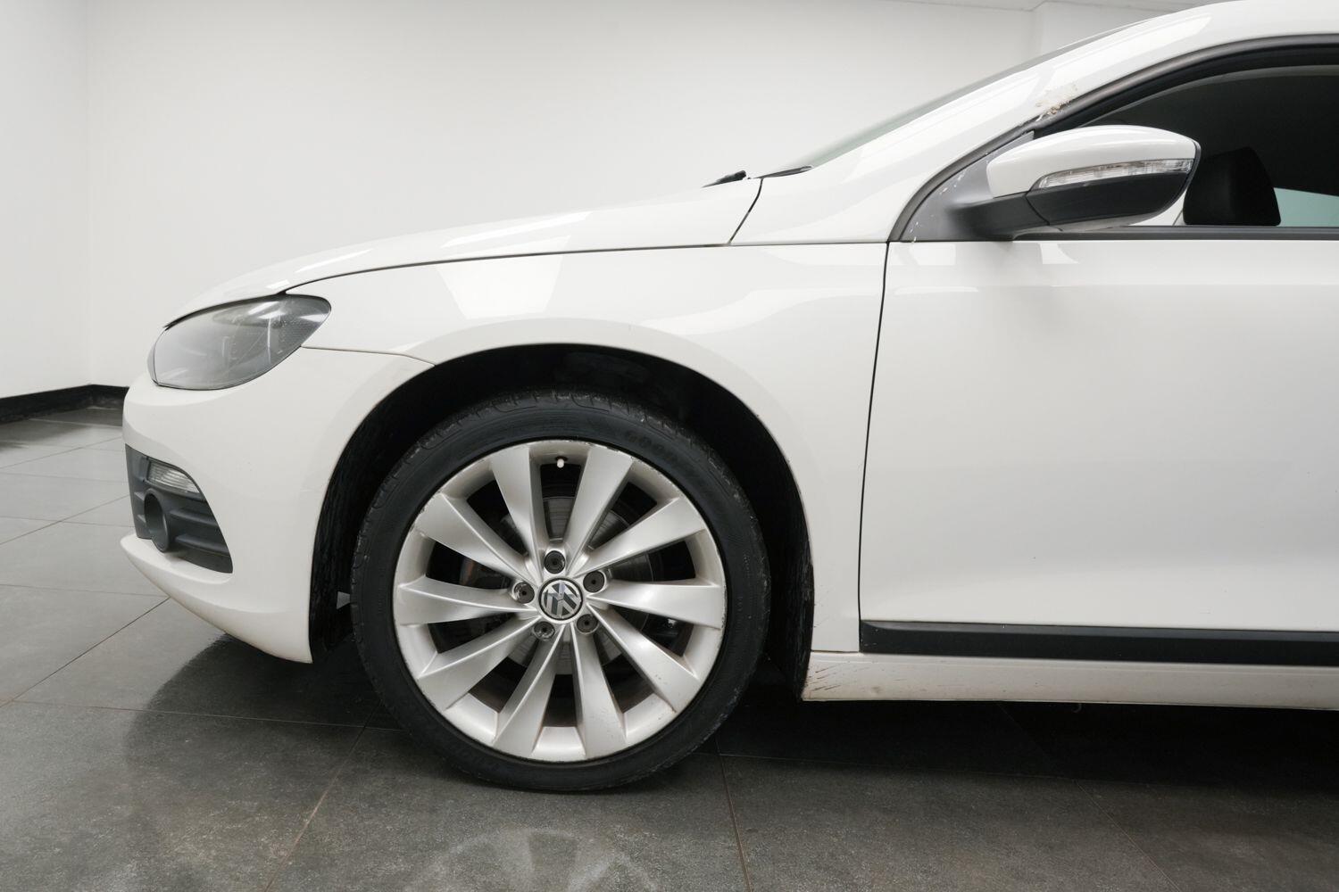 Used Volkswagen Scirocco 2011 for sale - 76408863: Photo 7