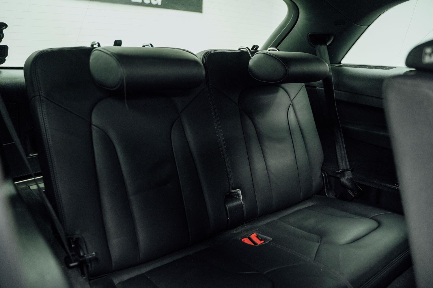 Used Audi Q7 2010 for sale - 76995534: Photo 16