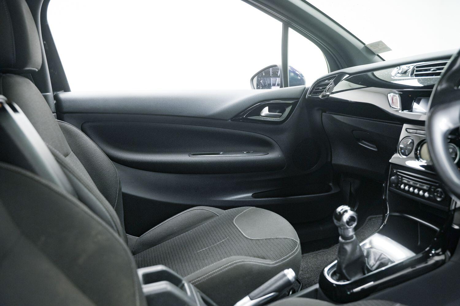 Used Citroen DS3 2013 for sale - 77612030: Photo 15