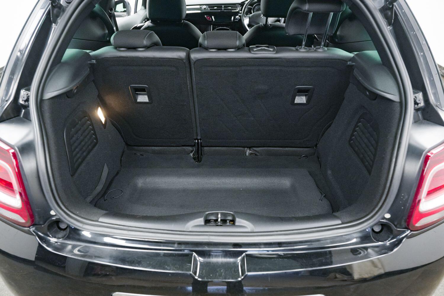 Used Citroen DS3 2013 for sale - 77612030: Photo 9