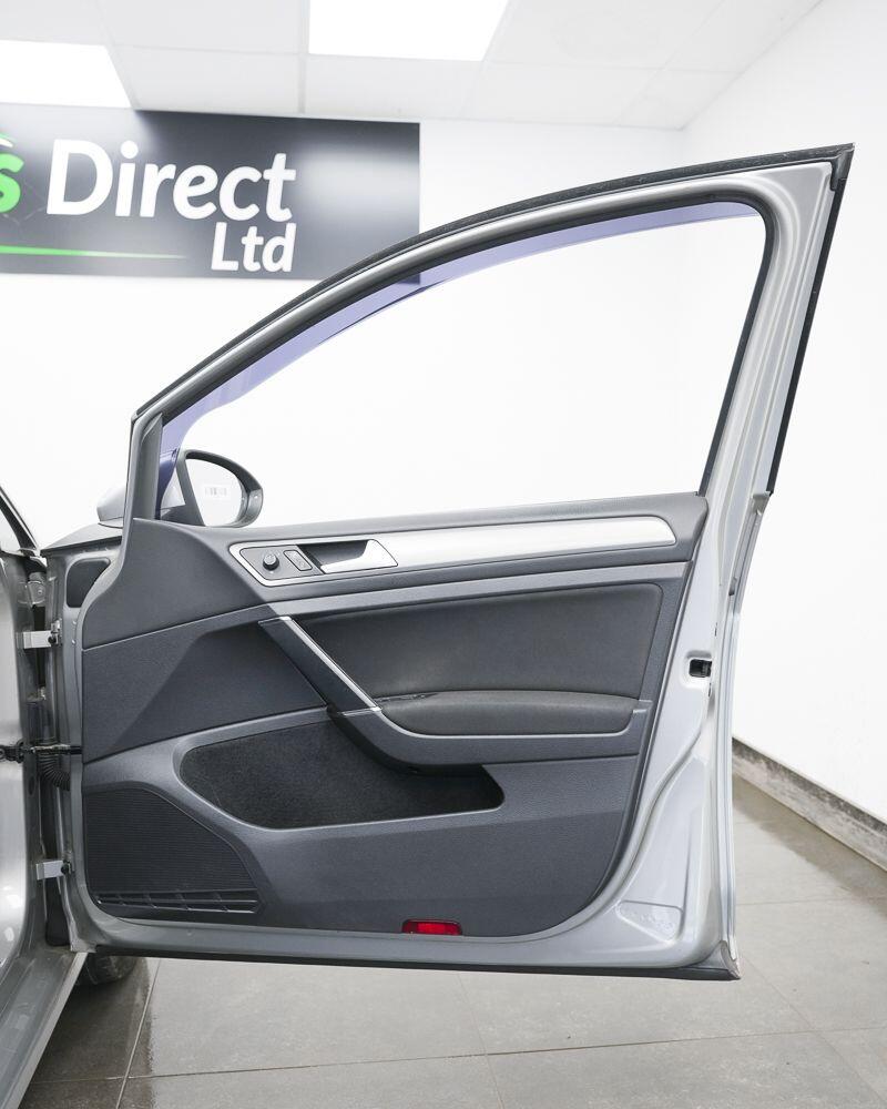 Used Volkswagen Golf 2014 for sale - 78019834: Photo 18