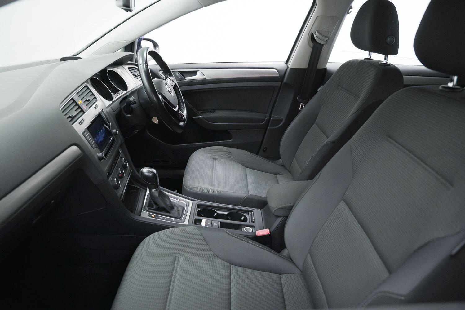 Used Volkswagen Golf 2014 for sale - 78019834: Photo 28