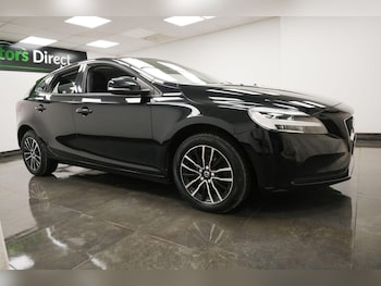Used Volvo V40 2017 for sale - 75327498: Photo