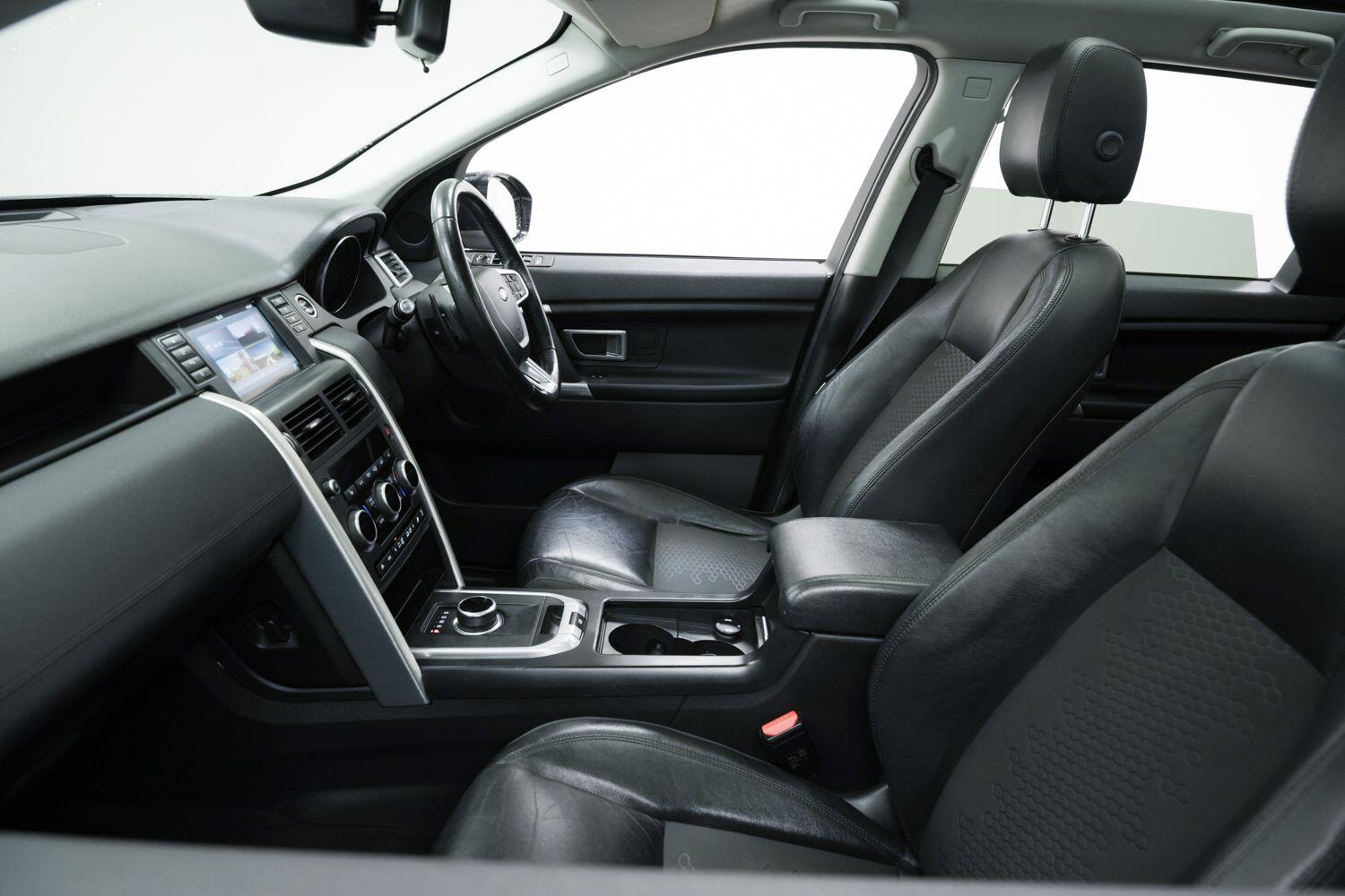 Used Land Rover Discovery Sport for sale - 77784518: Photo 28