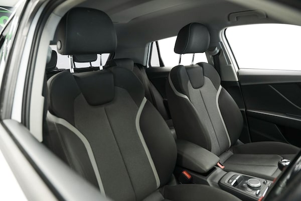 Used Audi Q2 2017 for sale - 76239003: Photo 10