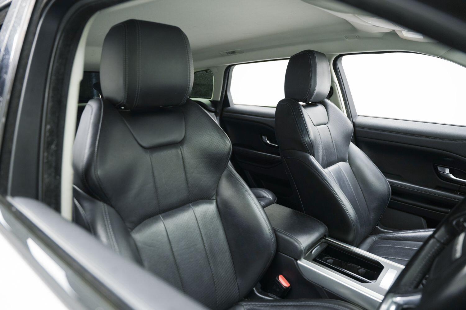 Used Land Rover Range Rover Evoque 2015 for sale - 77455840: Photo 12