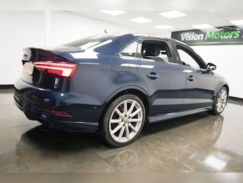 Used Audi A3 2018 for sale - 76997018: Photo