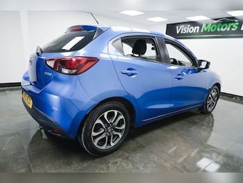 Used Mazda Mazda2 2015 for sale - 78695268: Photo