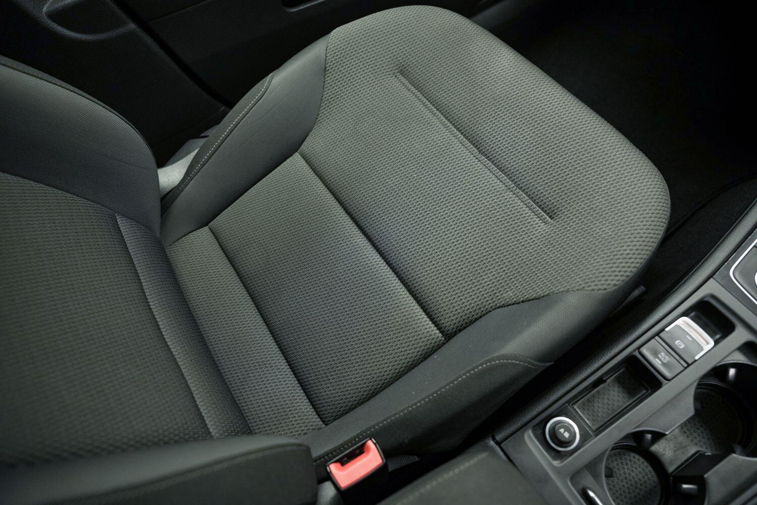 Used Volkswagen Golf 2017 for sale - 77612518: Photo 21