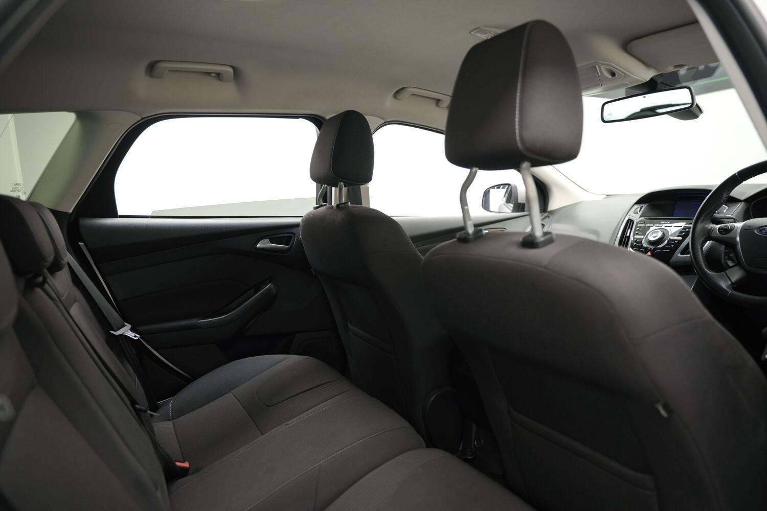 Used Ford Focus 2014 for sale - 76360629: Photo 14
