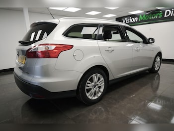 Used Ford Focus 2014 for sale - 76360629: Photo