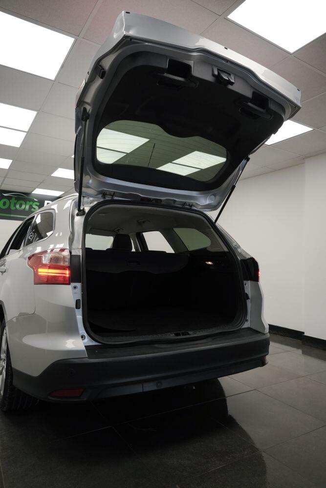 Used Ford Focus 2014 for sale - 76360629: Photo 6