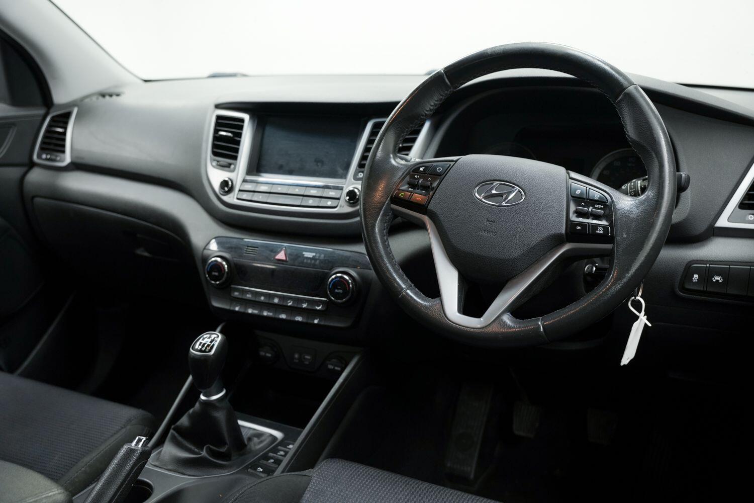 Used Hyundai TUCSON 2017 for sale - 76991517: Photo 10