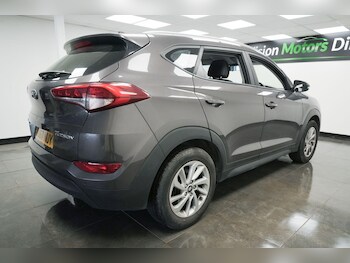 Used Hyundai TUCSON 2017 for sale - 76991517: Photo