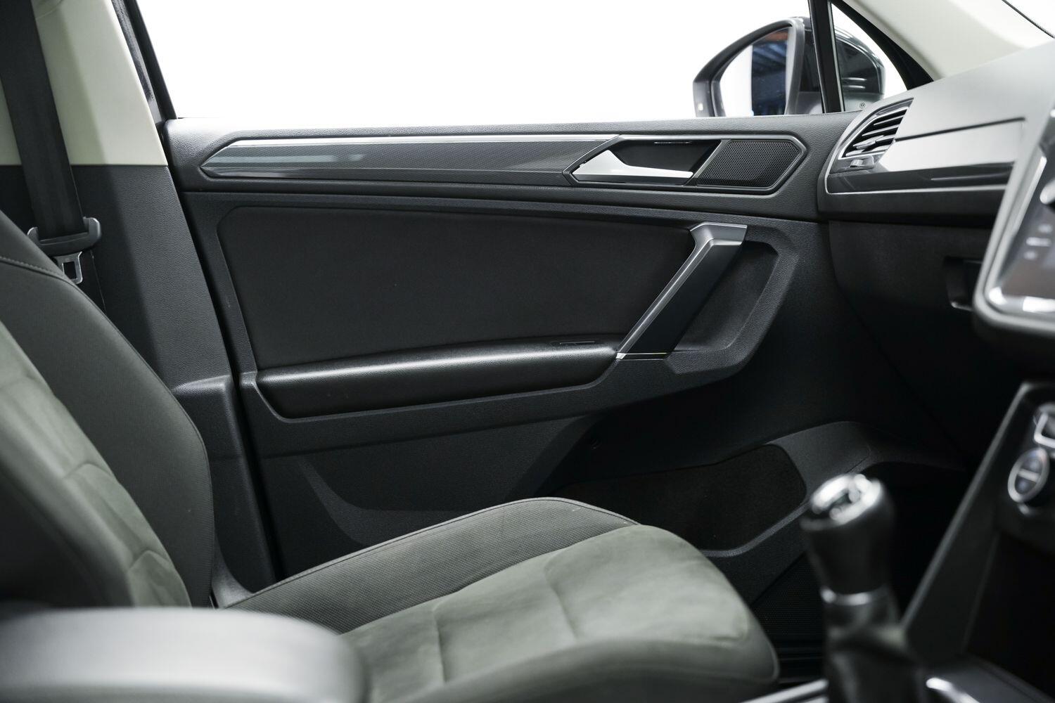 Used Volkswagen Tiguan 2018 for sale - 76743181: Photo 21