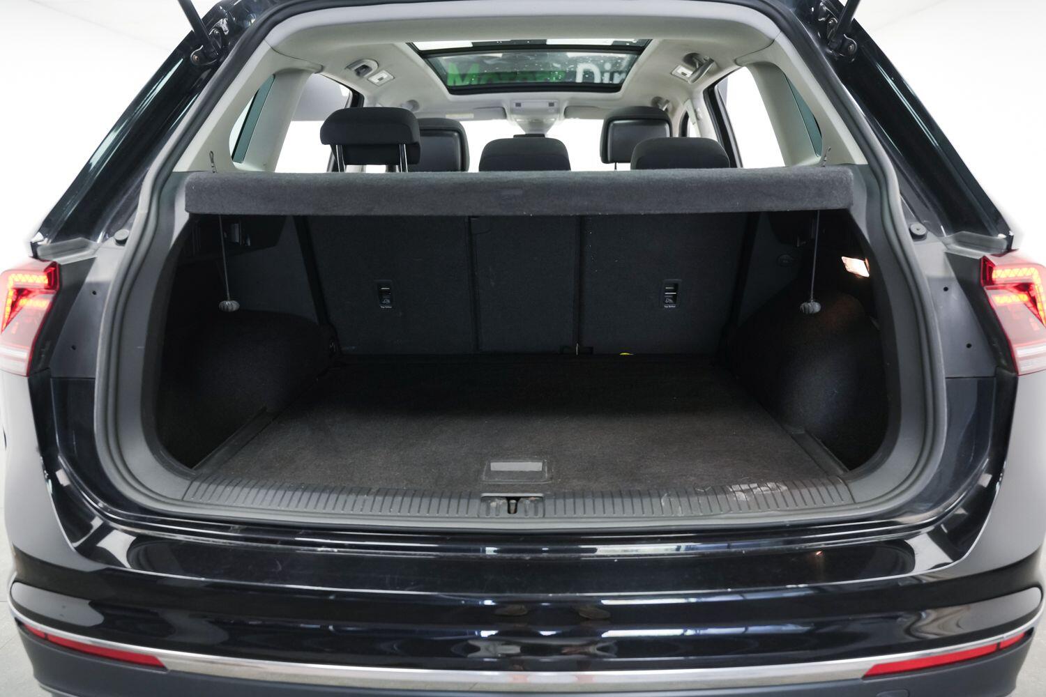 Used Volkswagen Tiguan 2018 for sale - 76743181: Photo 7