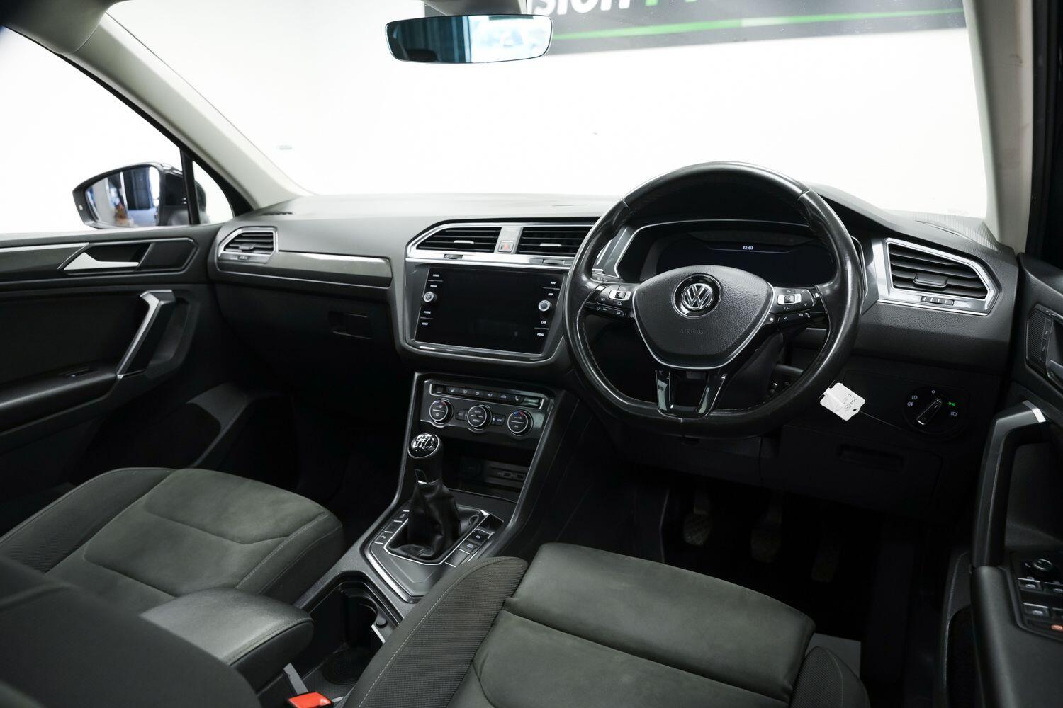 Used Volkswagen Tiguan 2018 for sale - 76743181: Photo 9