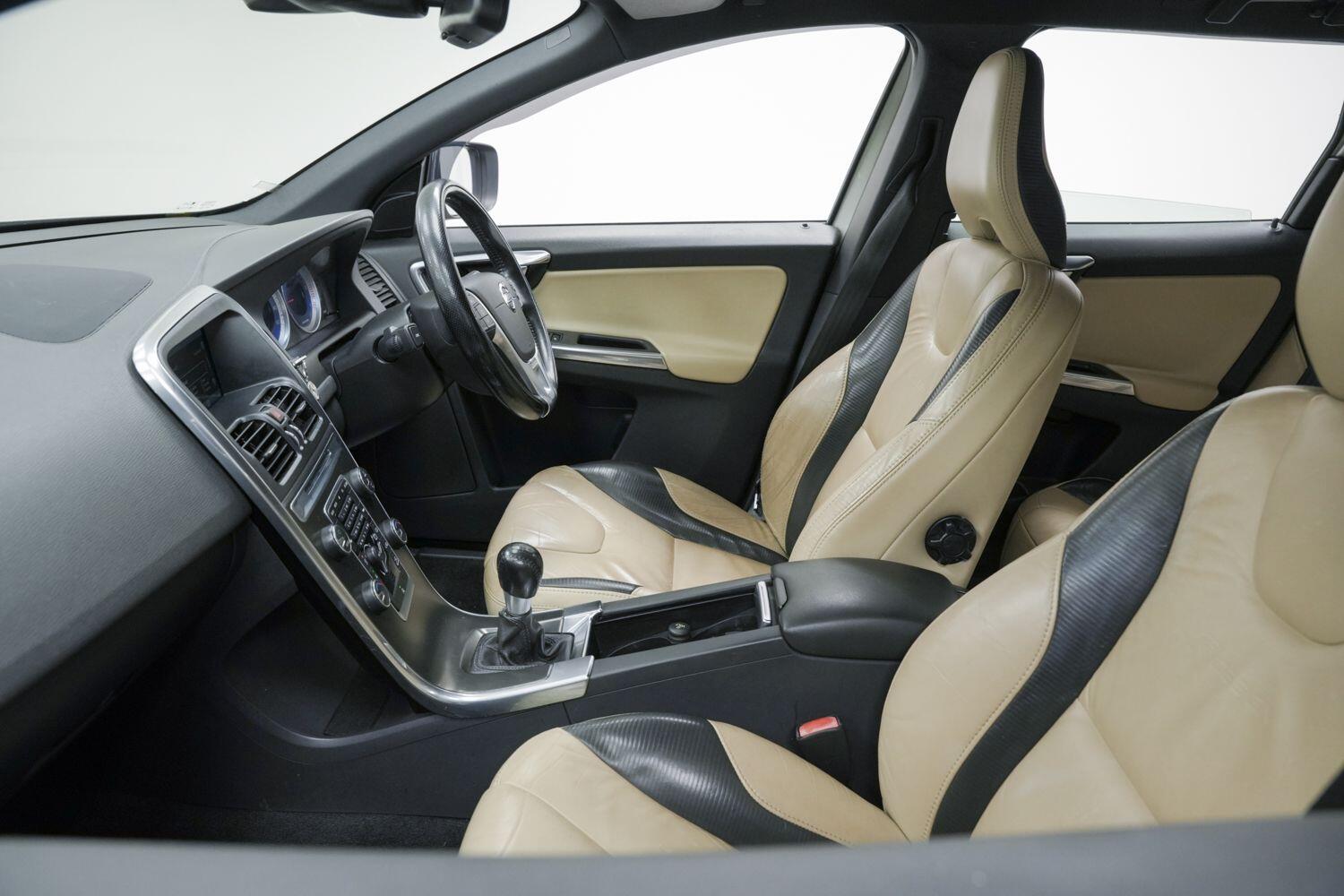 Used Volvo XC60 for sale - 77166736: Photo 29