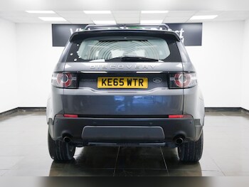 Used Land Rover Discovery Sport 2016 for sale - 77237947: Photo