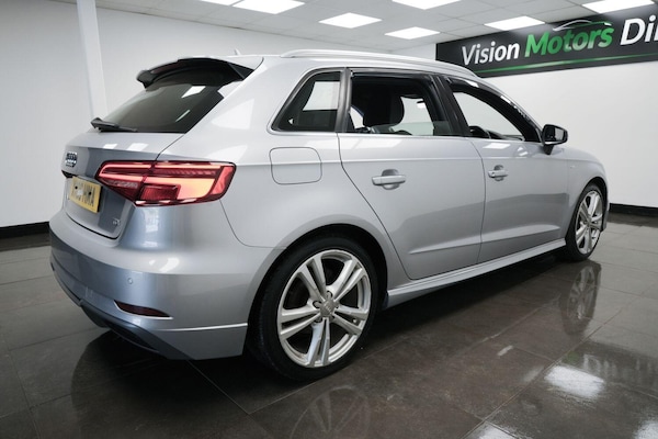 Used Audi A3 2018 for sale - 76123071: Photo 3