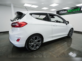 Used Ford Fiesta 2018 for sale - 78695681: Photo