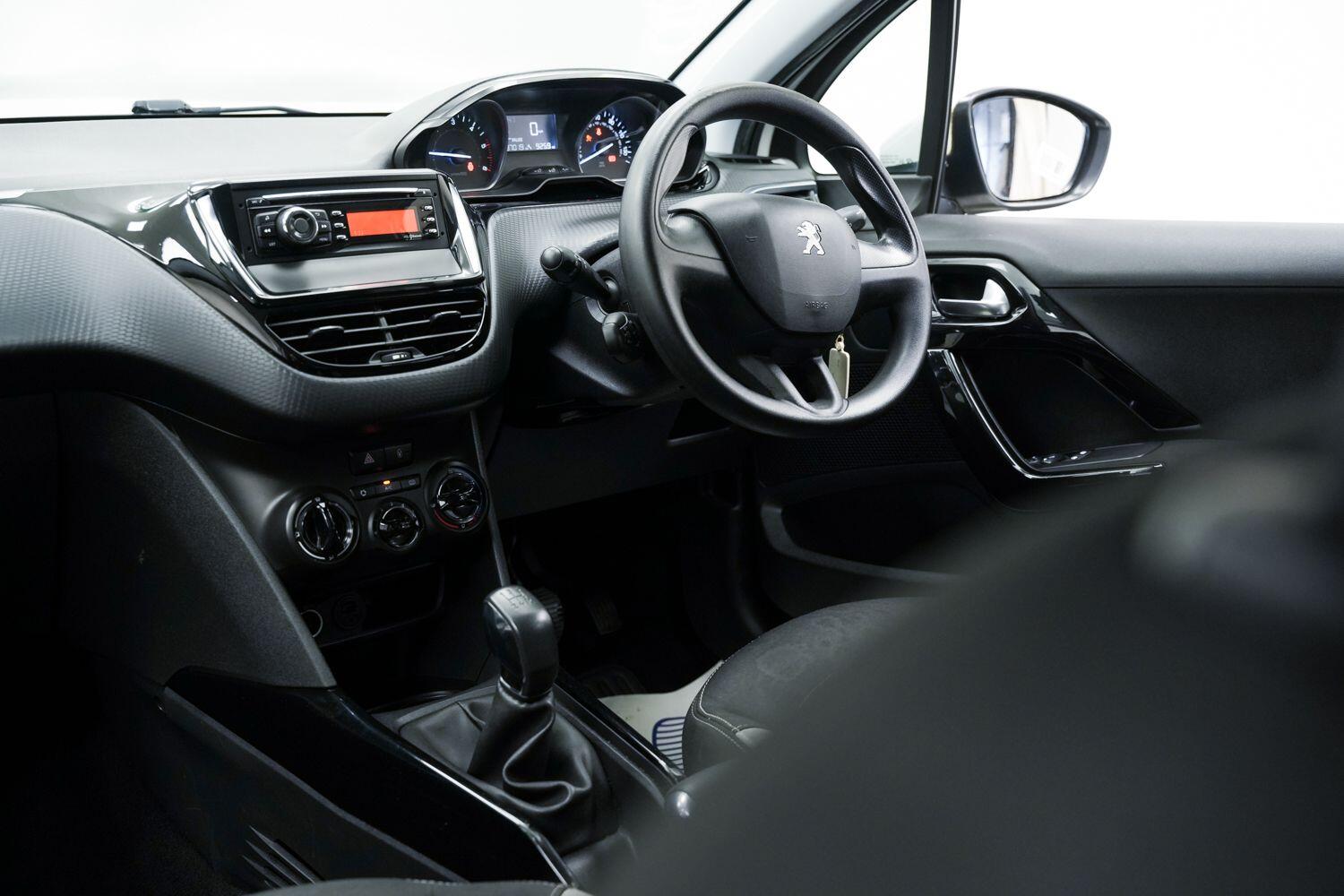 Used Peugeot 2008 2016 for sale - 77166800: Photo 20